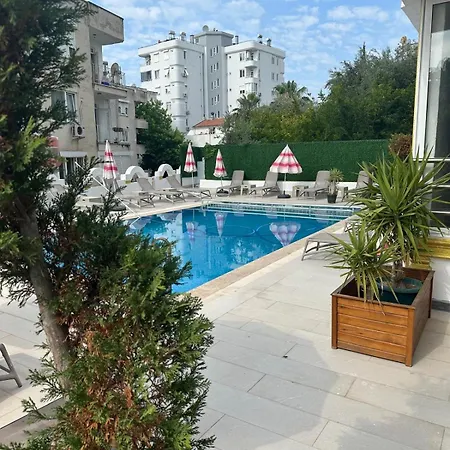 Lara Olympos Αττάλεια