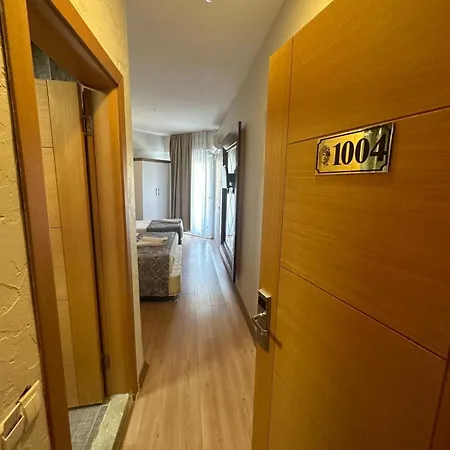 Hotel Lara Olympos *